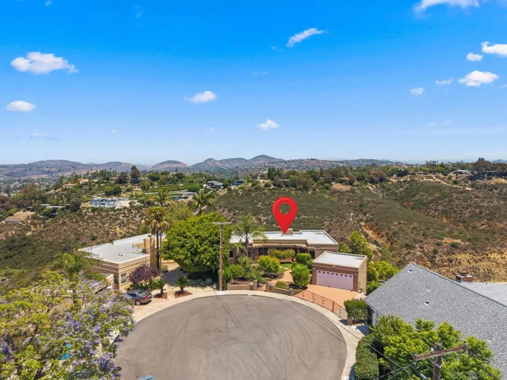 4391 Middlesex Drive San Diego, CA 92116