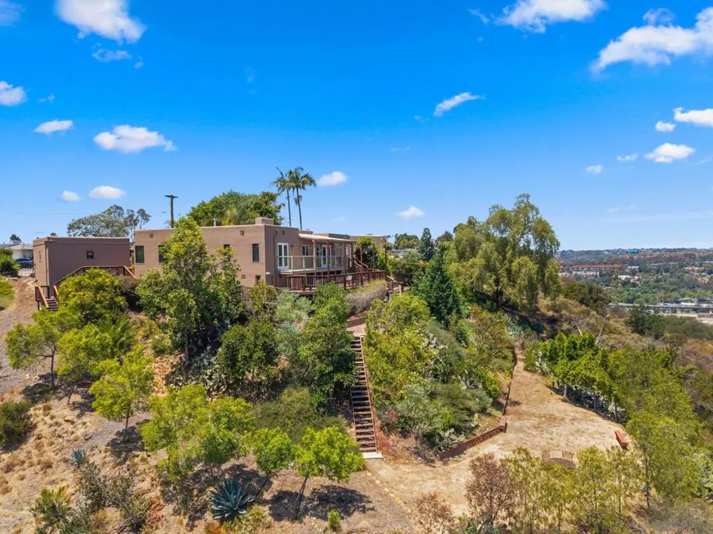 4391 Middlesex Drive San Diego, CA 92116