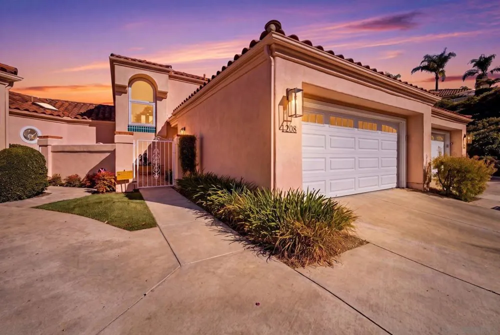 1208 Via Portovecchio San Marcos, CA 92078