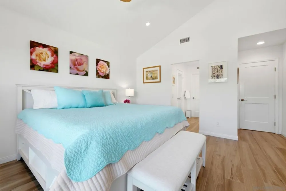 1208 Via Portovecchio San Marcos, CA 92078