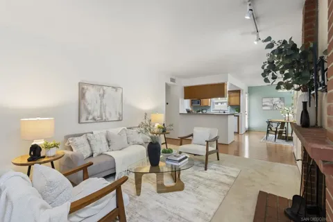 4015 Louisiana Street #3