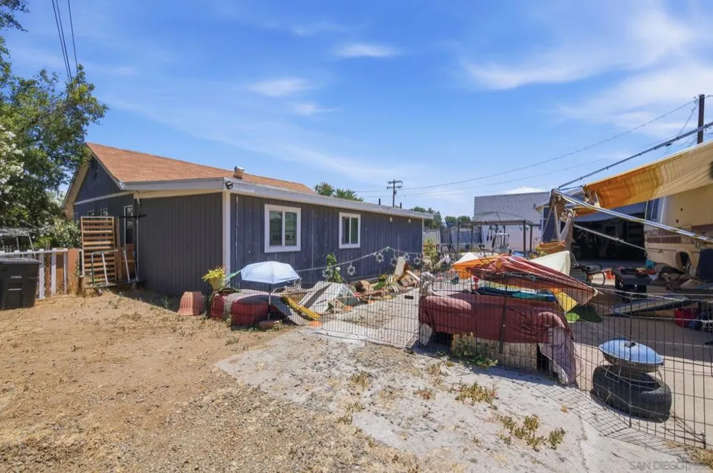 33220 Baldwin Blvd Lake Elsinore, CA 92530