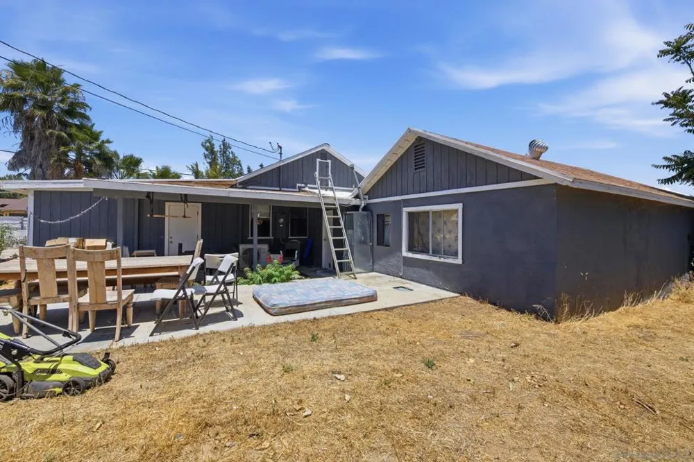 33220 Baldwin Blvd Lake Elsinore, CA 92530
