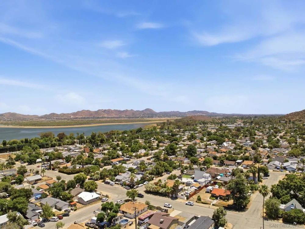 33220 Baldwin Blvd Lake Elsinore, CA 92530