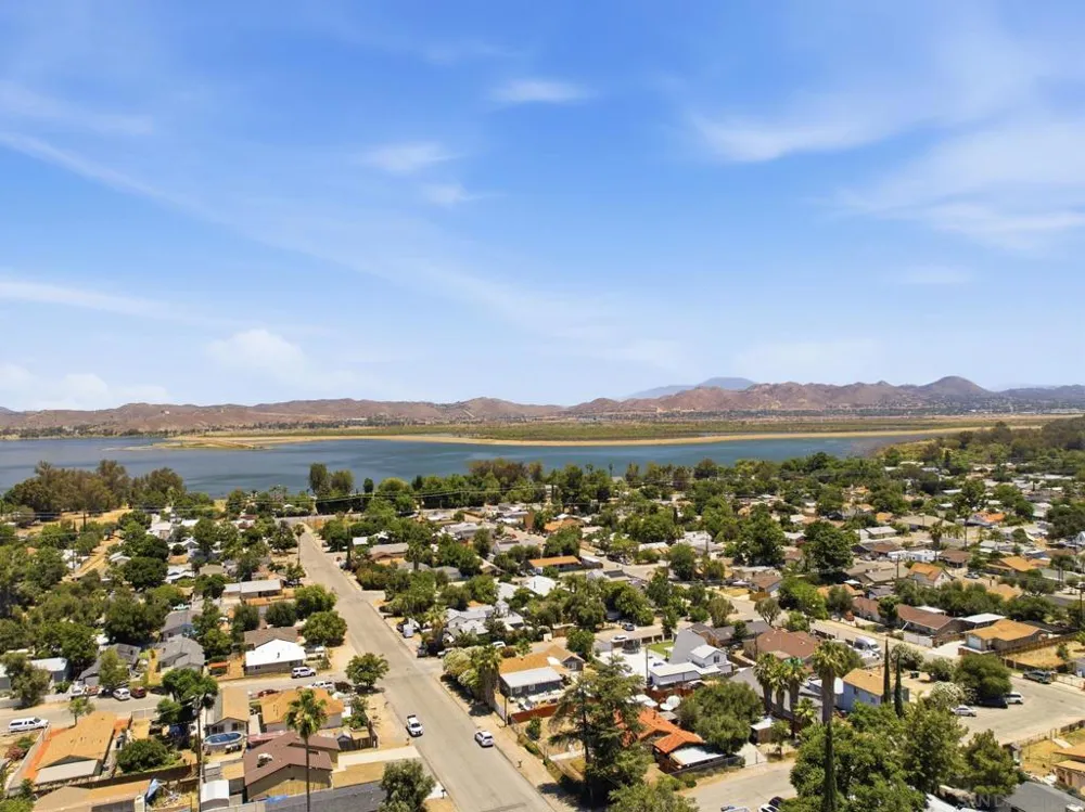 33220 Baldwin Blvd Lake Elsinore, CA 92530
