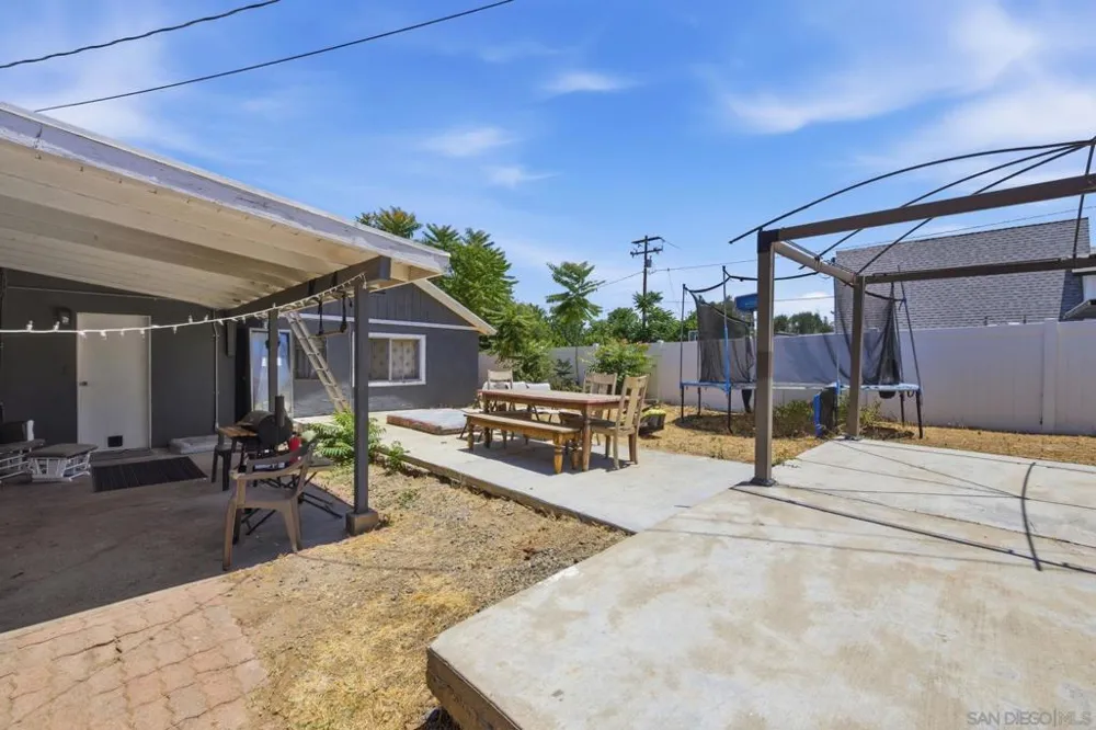 33220 Baldwin Blvd Lake Elsinore, CA 92530