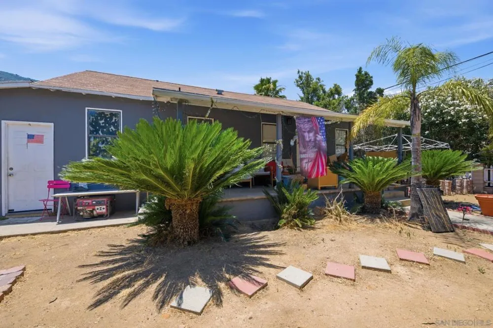33220 Baldwin Blvd Lake Elsinore, CA 92530
