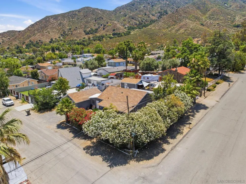 33220 Baldwin Blvd Lake Elsinore, CA 92530