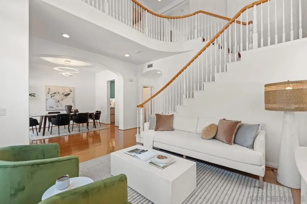 2785 Ridgegate Row La Jolla, CA 92037