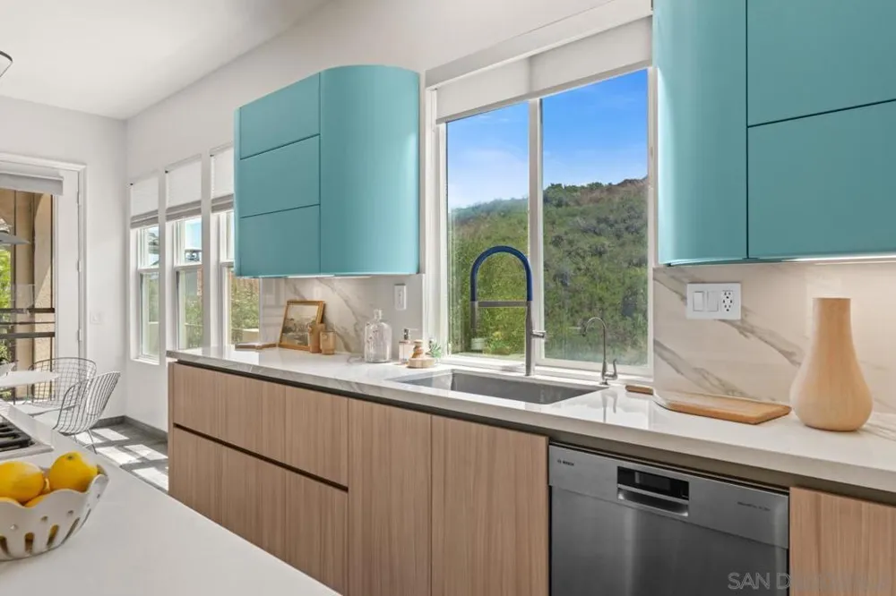 2785 Ridgegate Row La Jolla, CA 92037