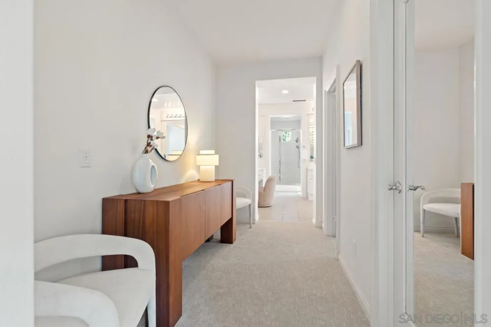 2785 Ridgegate Row La Jolla, CA 92037