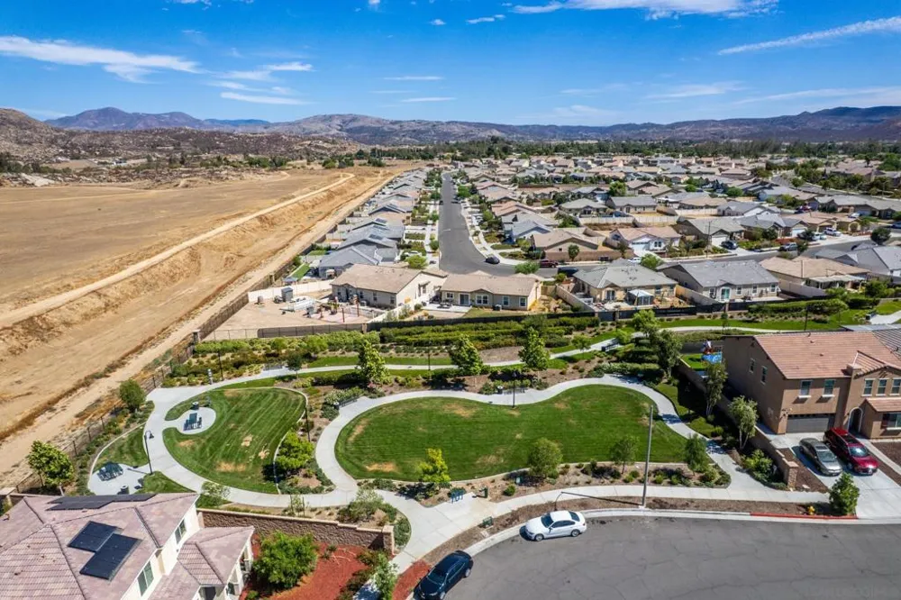 3048 Eveningcloud St Hemet, CA 92543