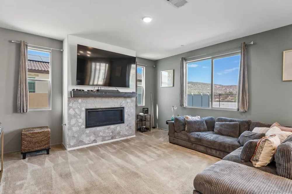 3048 Eveningcloud St Hemet, CA 92543