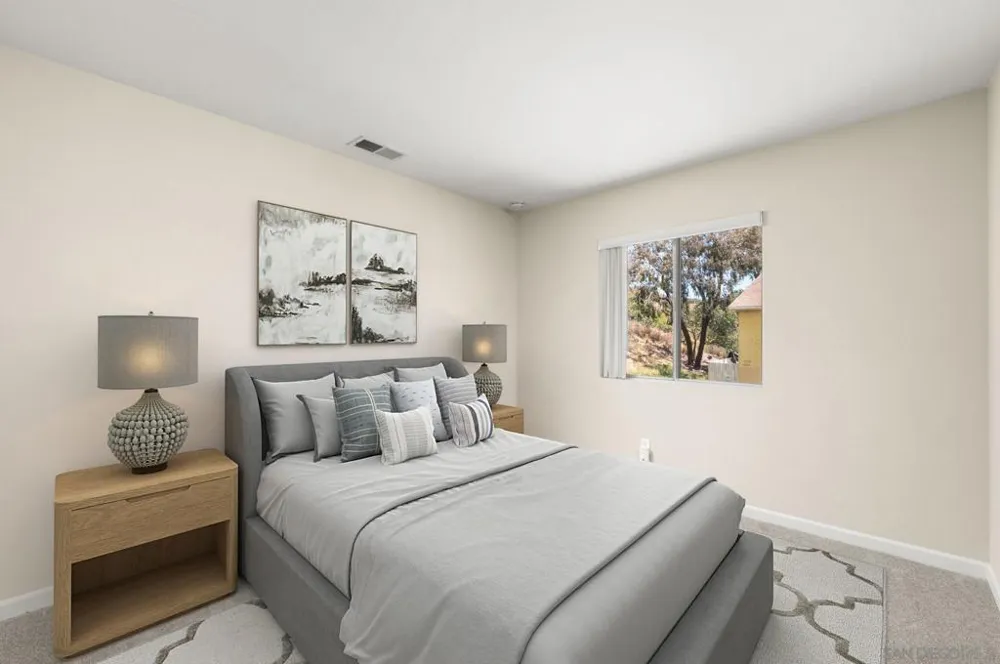 10524 Caminito Rimini San Diego, CA 92129