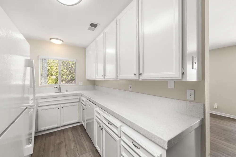10524 Caminito Rimini San Diego, CA 92129