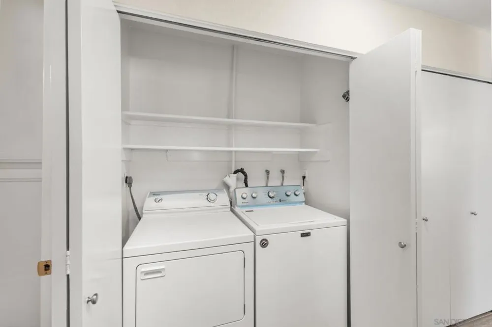 10524 Caminito Rimini San Diego, CA 92129