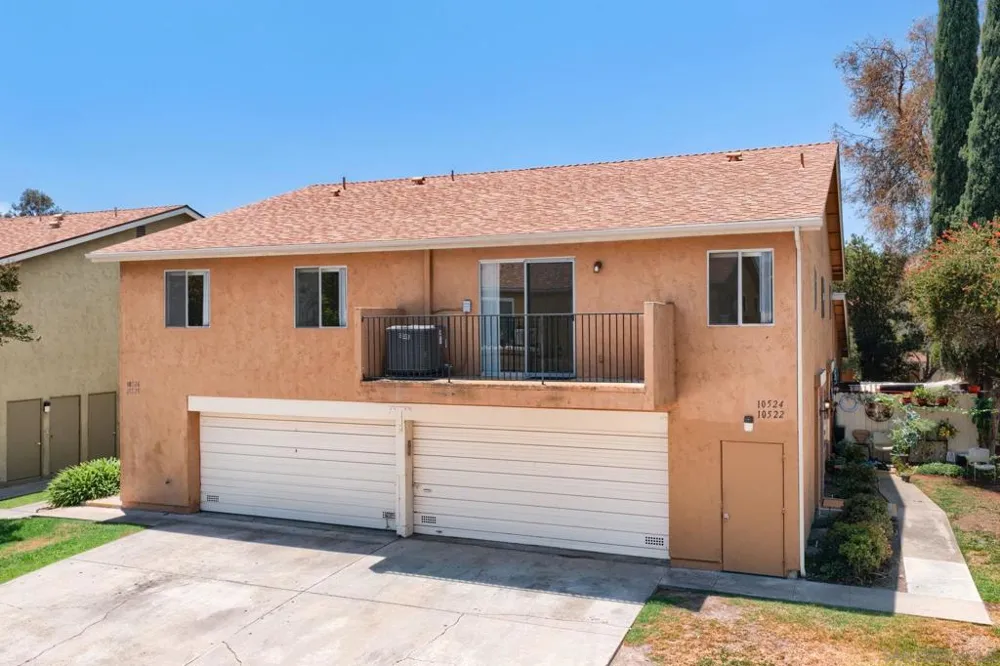 10524 Caminito Rimini San Diego, CA 92129