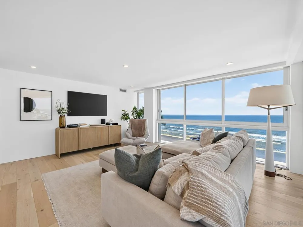 1830 Avenida Del Mundo #605 Coronado, CA 92118