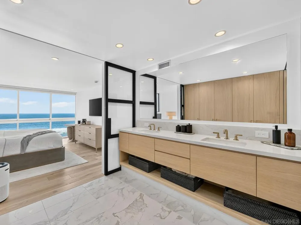 1830 Avenida Del Mundo #605 Coronado, CA 92118