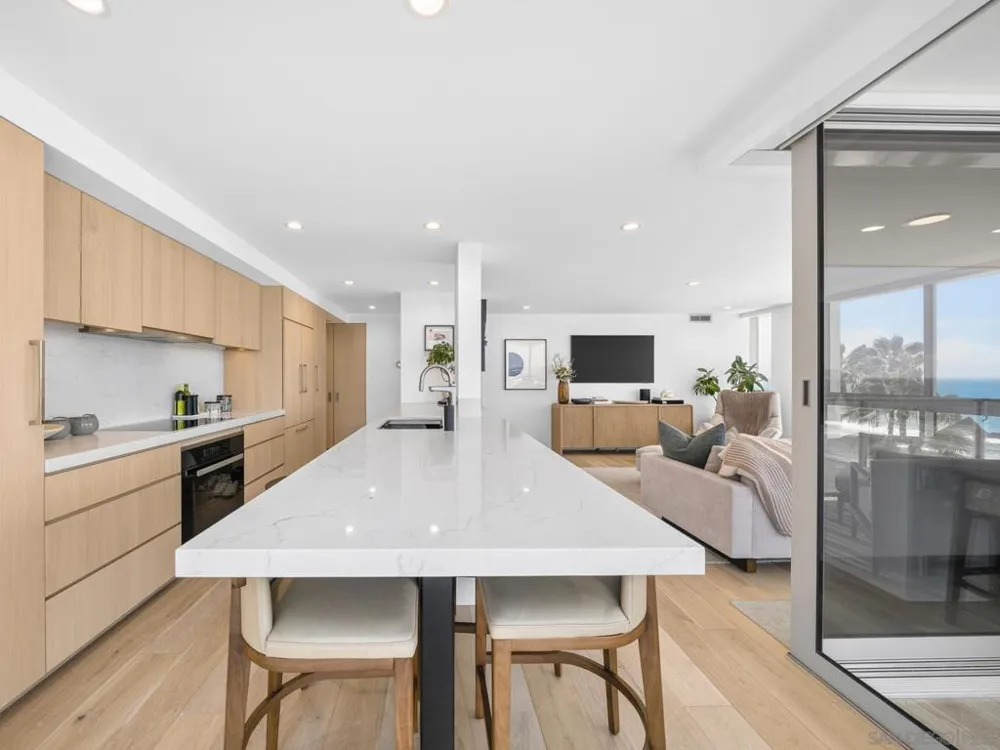 1830 Avenida Del Mundo #605 Coronado, CA 92118