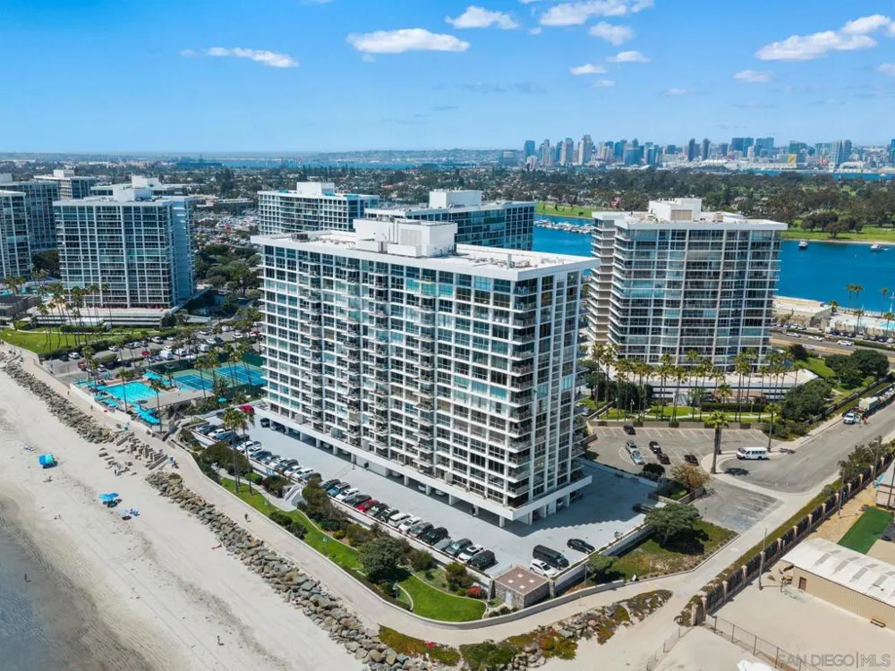 1830 Avenida Del Mundo #605 Coronado, CA 92118