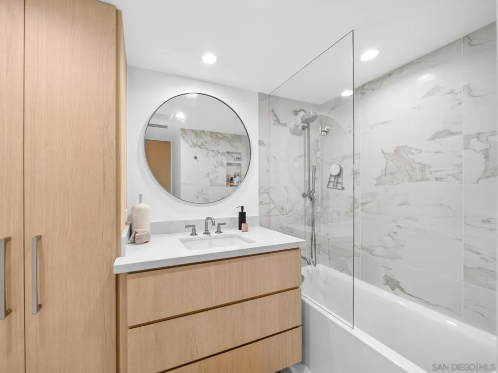 1830 Avenida Del Mundo #605 Coronado, CA 92118