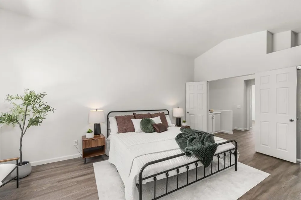 9720 Avenida Colino Spring Valley, CA 91977