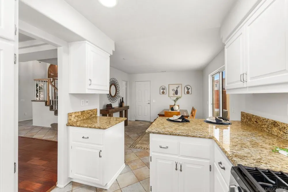 9720 Avenida Colino Spring Valley, CA 91977