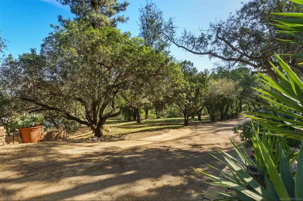 11618 Johnson Lake Road Lakeside, CA 92040