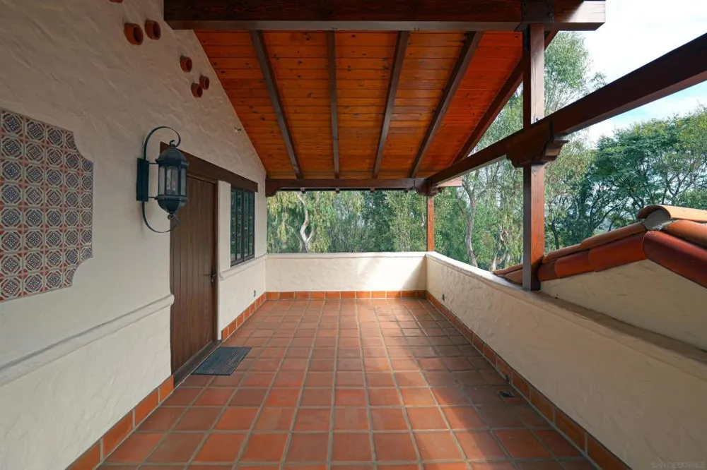 5443 Calzada Del Bosque Rancho Santa Fe, CA 92067