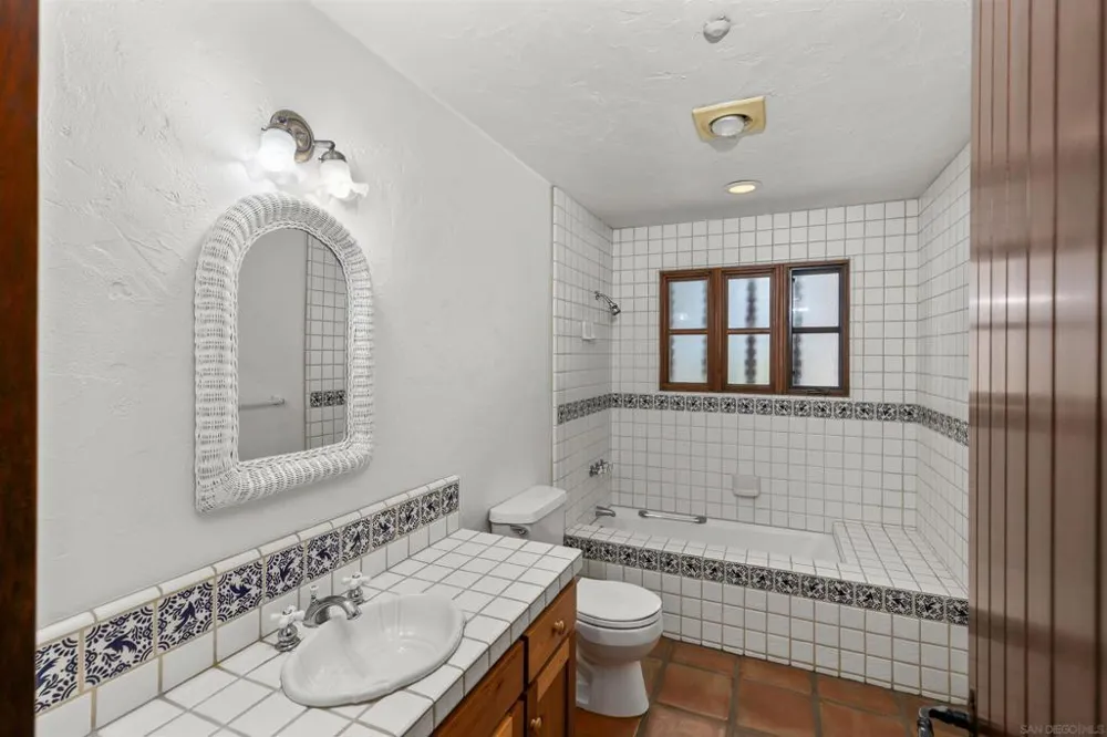 5443 Calzada Del Bosque Rancho Santa Fe, CA 92067