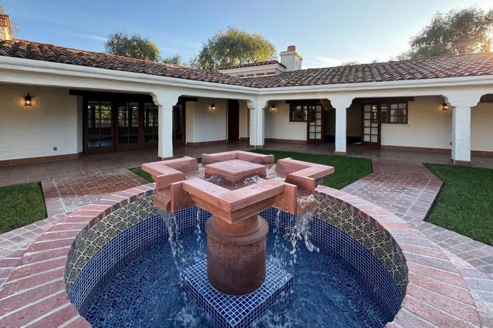 5443 Calzada Del Bosque Rancho Santa Fe, CA 92067
