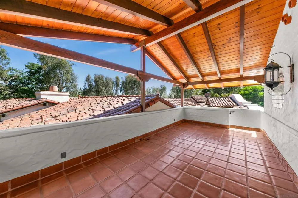 5443 Calzada Del Bosque Rancho Santa Fe, CA 92067