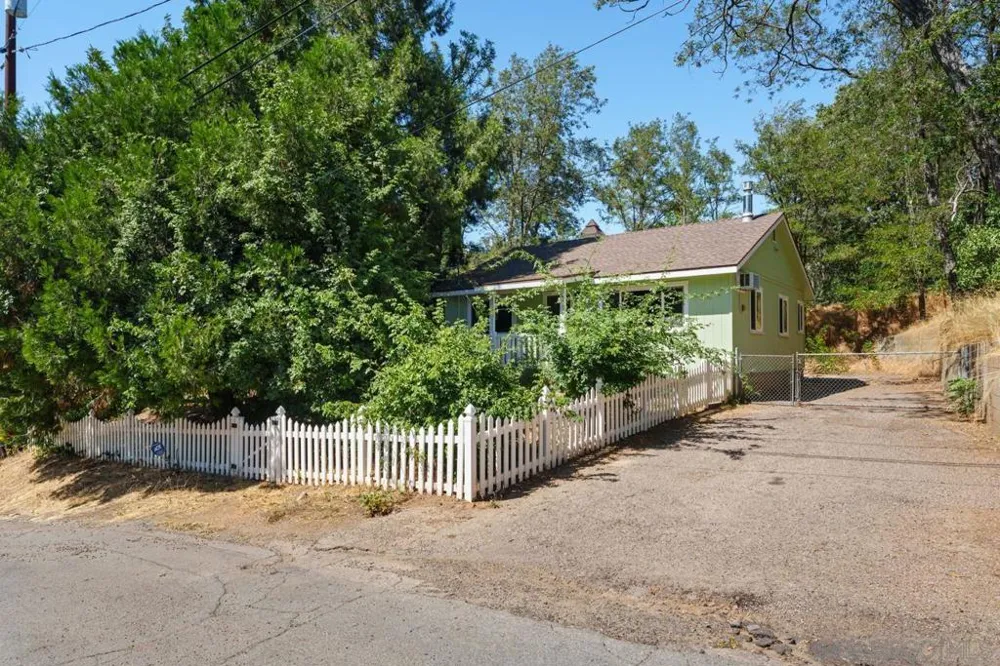 2014 3Rd Julian, CA 92036