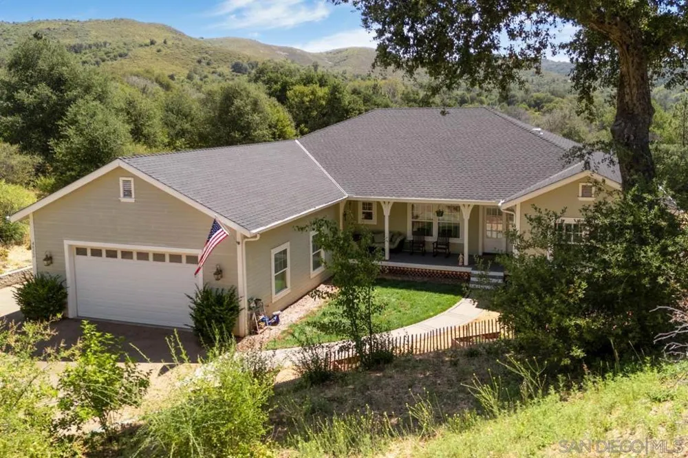 4823 Belvedere Julian, CA 92036