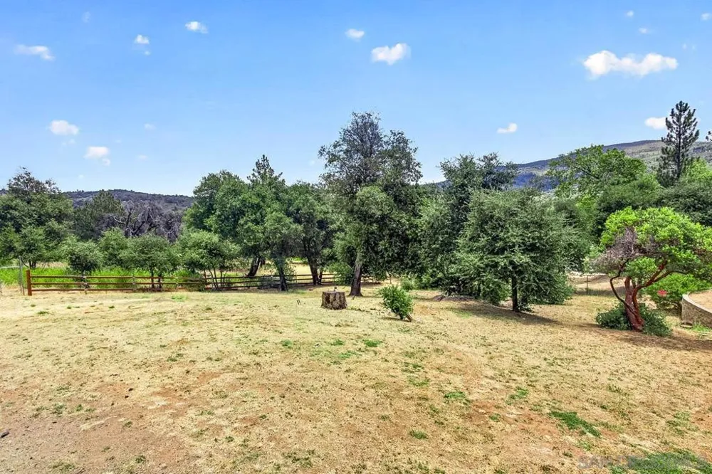 4823 Belvedere Julian, CA 92036