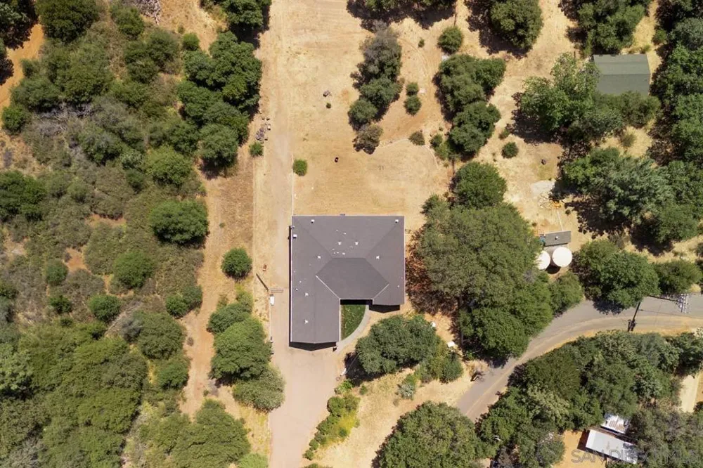 4823 Belvedere Julian, CA 92036