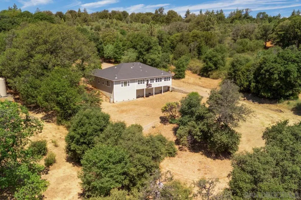 4823 Belvedere Julian, CA 92036
