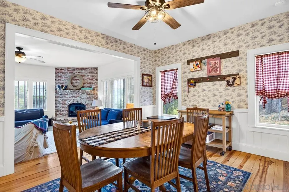 4823 Belvedere Julian, CA 92036