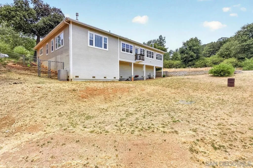 4823 Belvedere Julian, CA 92036