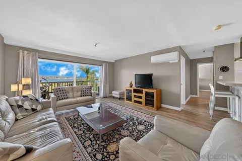 4015 Crown Point Dr. #310