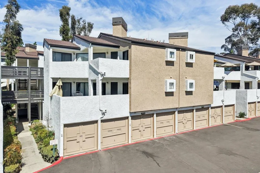 9725 Mesa Spring #177 San Diego, CA 92126