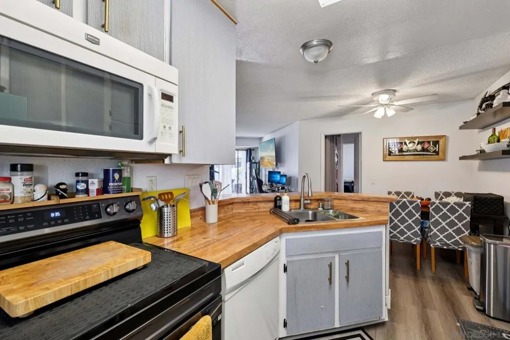 9725 Mesa Spring #177 San Diego, CA 92126
