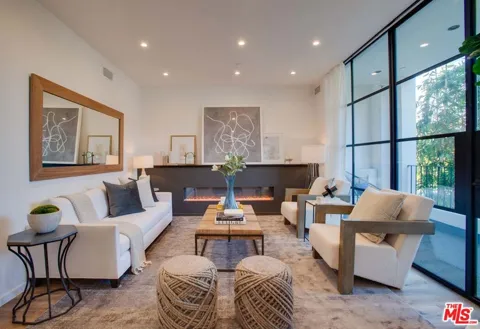 1254 Las Palmas Avenue #7