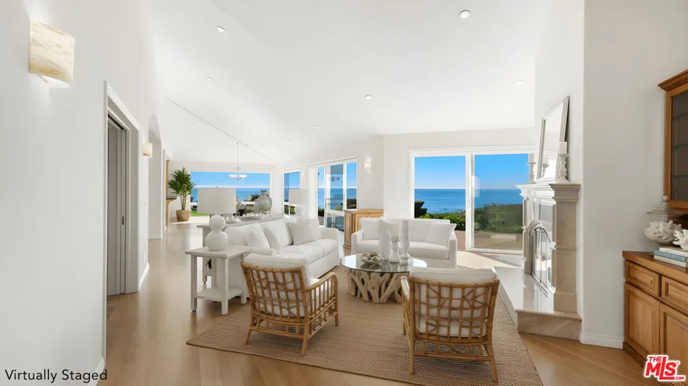 29821 Pacific Coast Highway Malibu, CA 90265