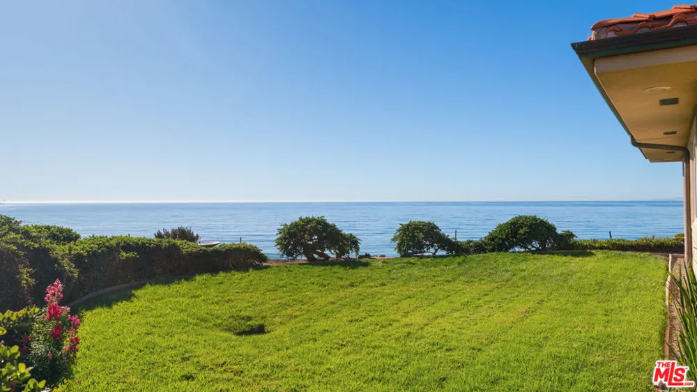 29821 Pacific Coast Highway Malibu, CA 90265
