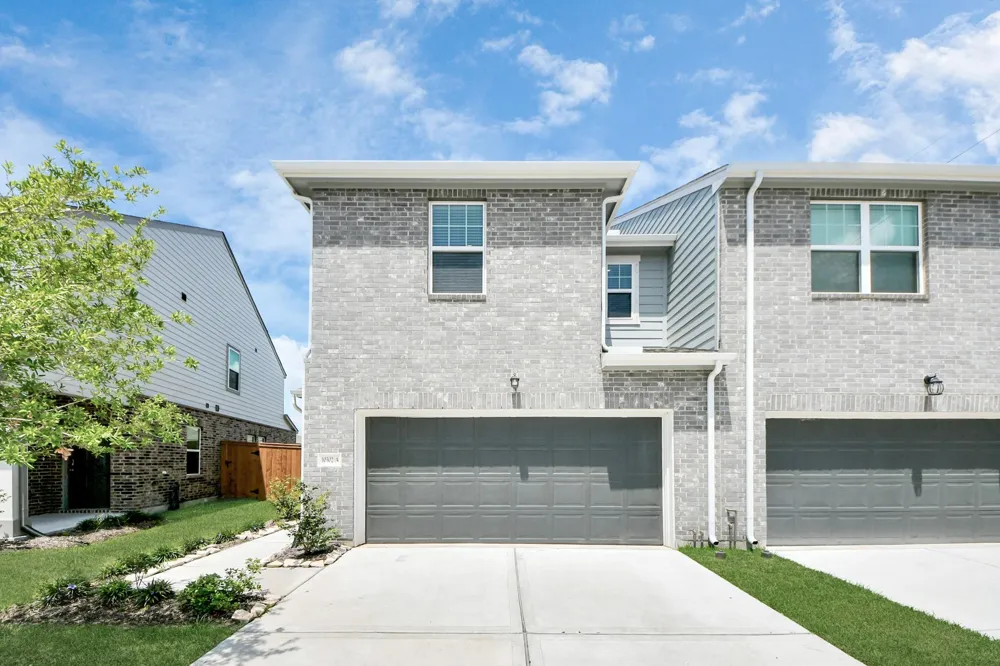 10314 Tuscan Valley Drive #A Rosharon, TX 77583