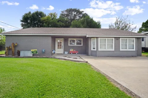 138 Lake Drive