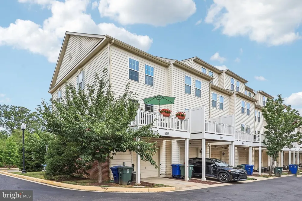 3801 COMMODORE JOSHUA BARNEY DRIVE NE Washington, DC 20018