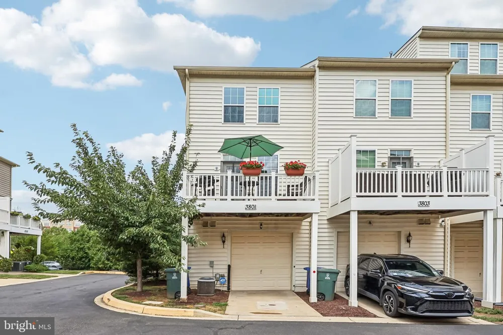 3801 COMMODORE JOSHUA BARNEY DRIVE NE Washington, DC 20018